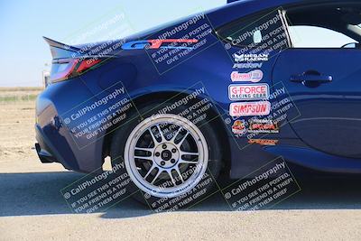 media/Nov-09-2025-Speed Ventures (Sun) [[388b781dcd]]/Around the Pits/